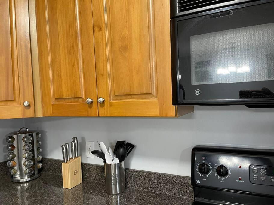 Cheerful 3-Bedrooms With Free Parking On Premises Tallahassee Kültér fotó